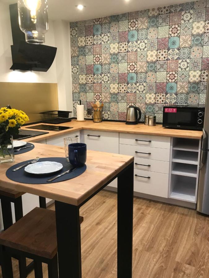 Apartament Ko-Piernika W Toruniu, W Sercu Torunskiej Starowki Luaran gambar
