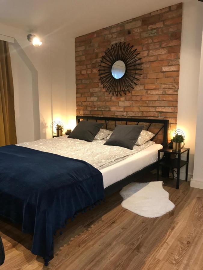 Apartament Ko-Piernika W Toruniu, W Sercu Torunskiej Starowki Luaran gambar