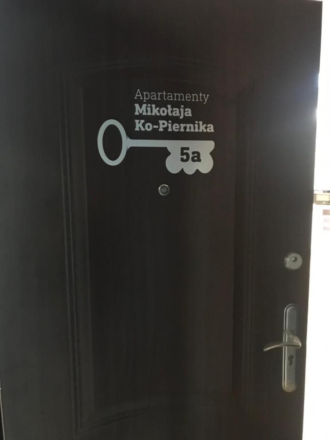 Apartament Ko-Piernika W Toruniu, W Sercu Torunskiej Starowki Luaran gambar