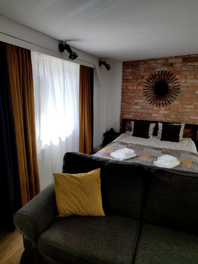 Apartament Ko-Piernika W Toruniu, W Sercu Torunskiej Starowki Luaran gambar